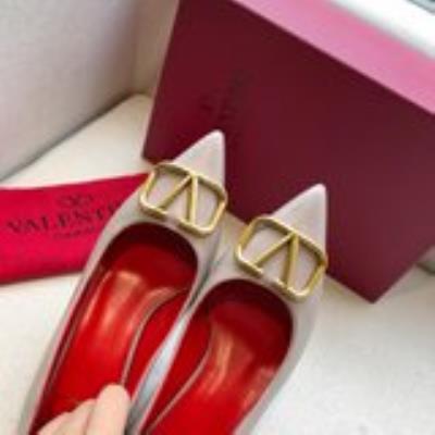 wholesale quality valentino shoes sku 79