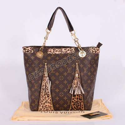 Louis Vuitton M93352 lhubw