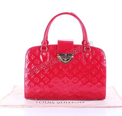 Louis Vuitton M95332 red